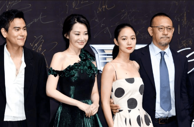 方脸别再削尖骨头动脸了,这5位女星告诉你,方脸才大气耐看且抗老