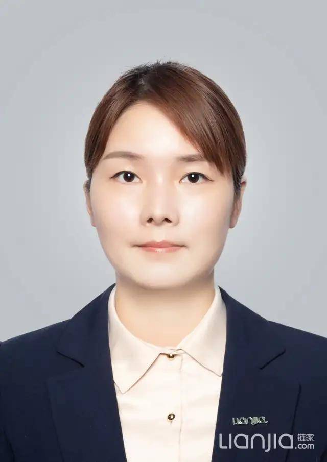 朱小红她在小年夜签下4套房子