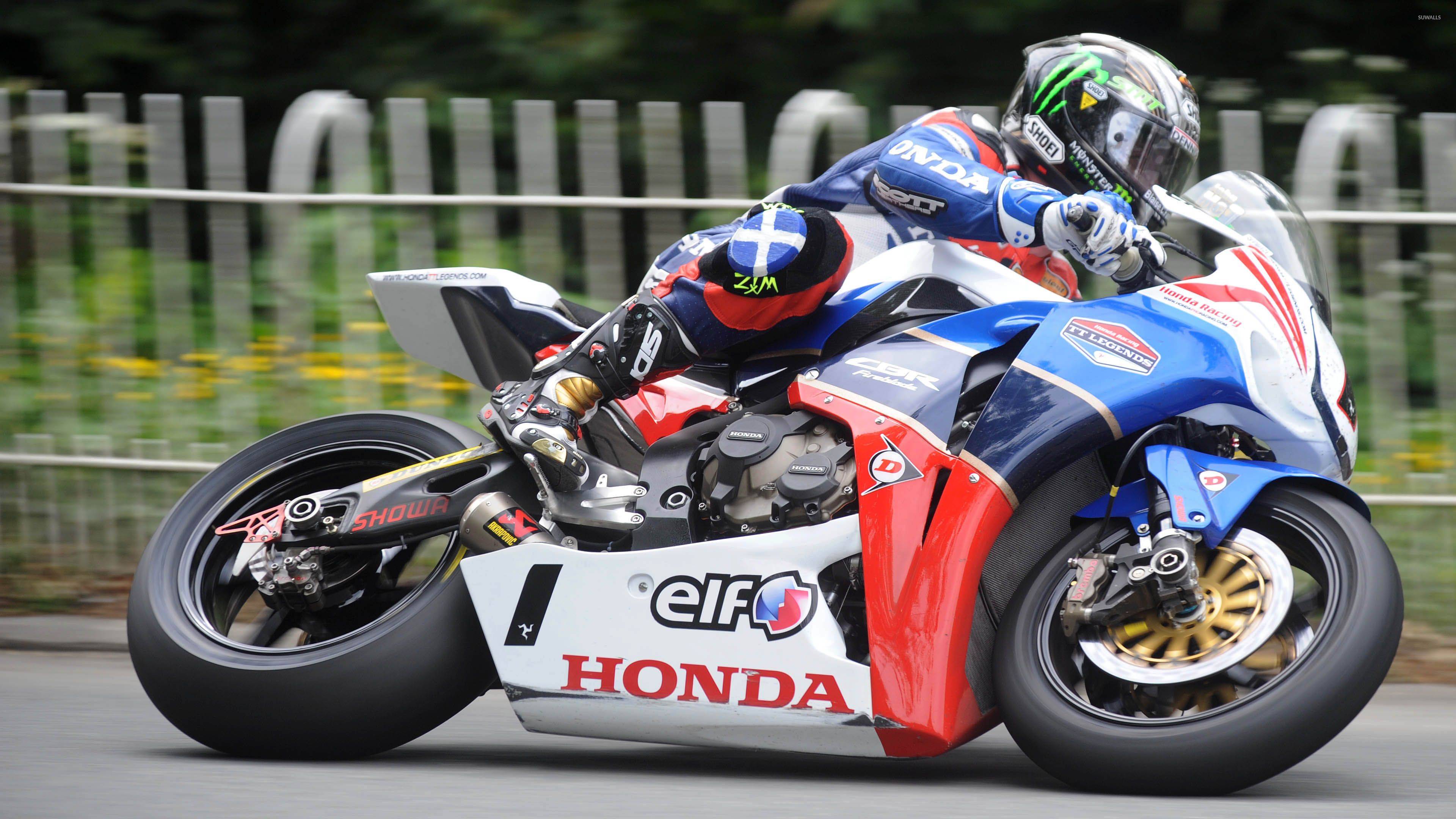 比罗西更传奇,曼岛tt 23届冠军mcguinness宣布2022年退休_john_参赛