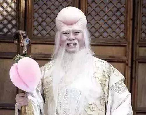 曲线林依晨现在这个认不出的脸，代表了可爱风妹子衰老后的普遍样子？