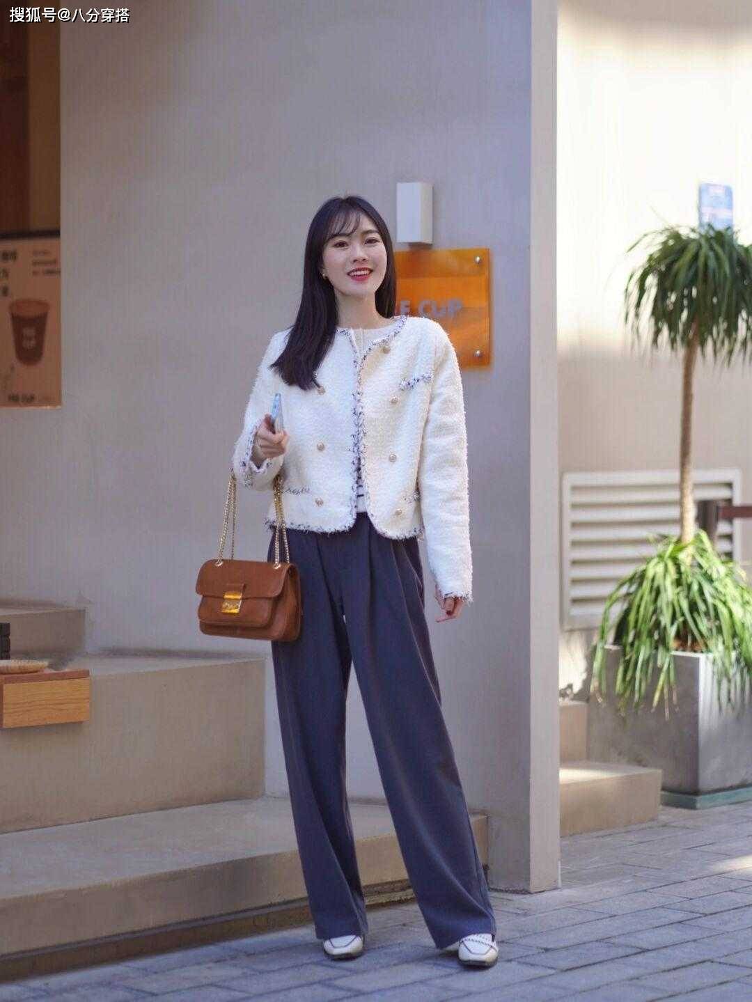 黑色 上衣同色叠搭到底有多美？看完这四套穿搭就懂了，高级优雅