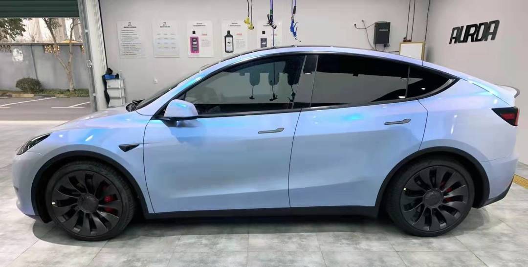 抛光你负责彩妆，我负责美妆