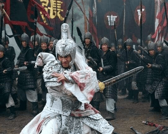 原创赵云一枪挑下与文丑齐名的高览为何只能与文丑打个平手