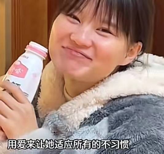 衣帽间|男子怕妻子晚上肚子饿，将衣帽间改成“小卖部”，妻子的情太可爱