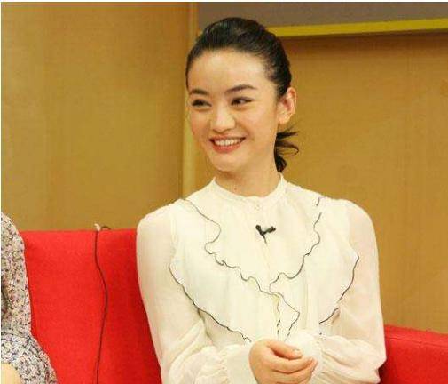 并且他的丈夫也是娱乐圈内的人,不仅是一个演员,还