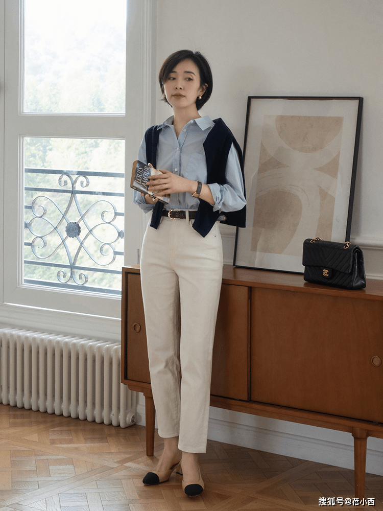 黑色 春季还是穿“衬衫”最高级,搭配半身裙、牛仔裤、阔腿裤,好洋气