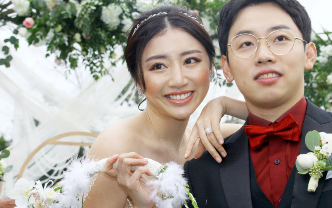 体操女神周捷官宣二胎产女!