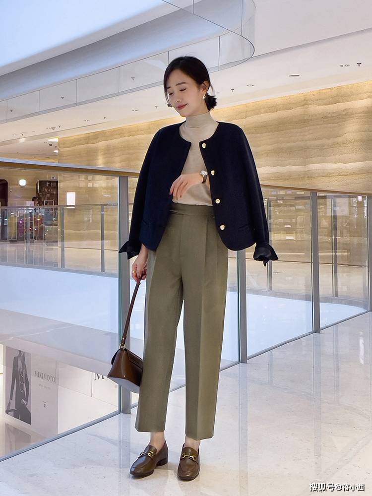 莫属 这才是入春后最火的“鞋”,可搭遍四季的衣服,非“乐福鞋”莫属