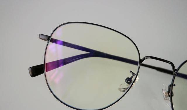 如何使用眼镜水清洗眼镜 a12c42f4f1de4e7fb5895cd2610d9cc2.jpeg