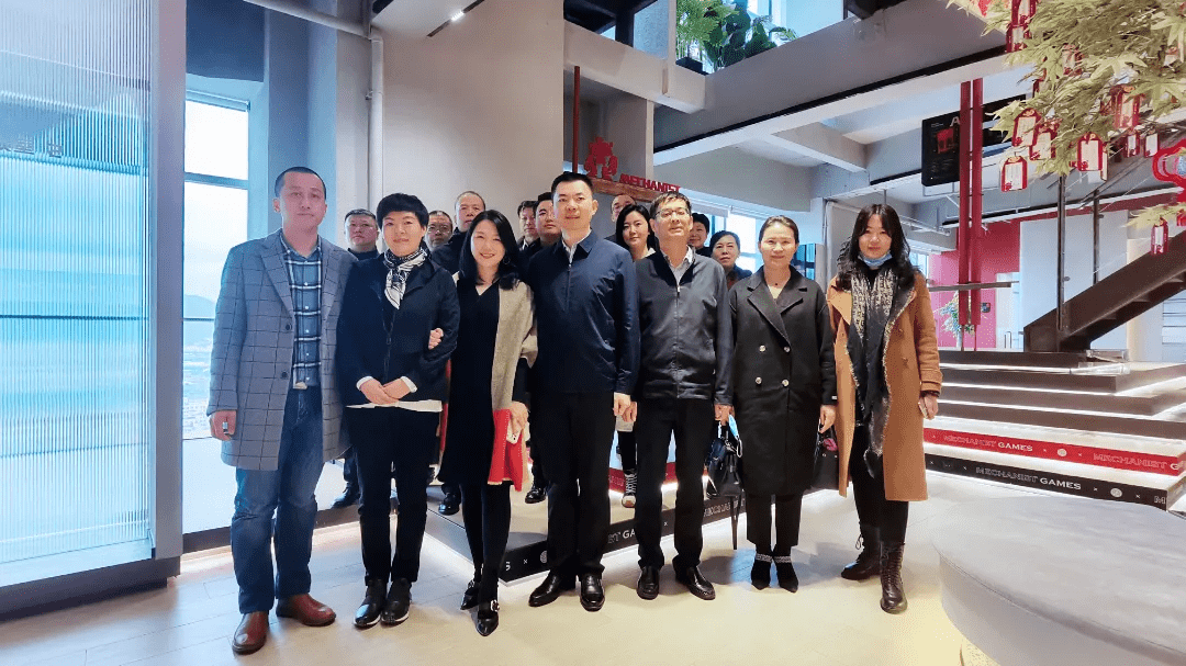 记新疆自治区商务厅副厅长张硕一行莅临梦加网络参观交流