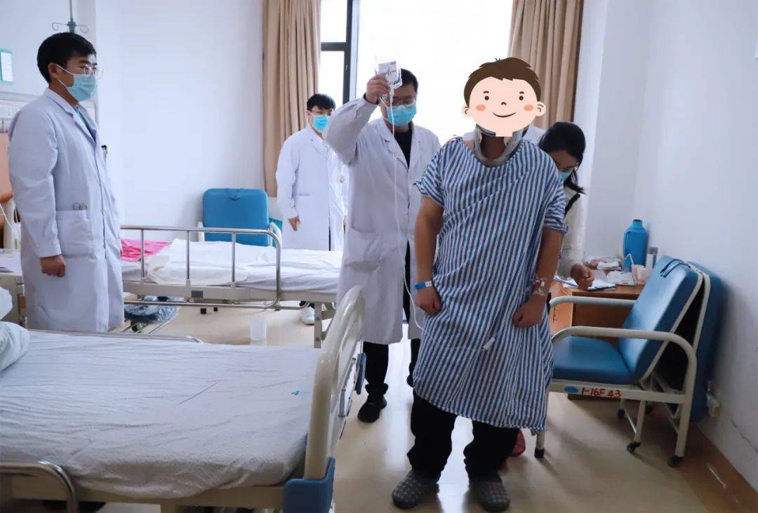 手术|14岁男孩突发高位截瘫！医生半夜紧急手术救治，终于迎来曙光