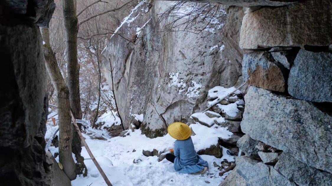 冬季终南山太冷,大多数隐居修行人都下山了,留下来的如何过冬?