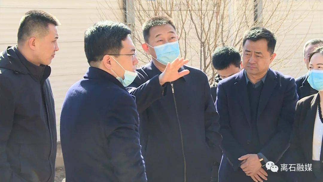 张海文深入西属巴街道开展入企进村服务