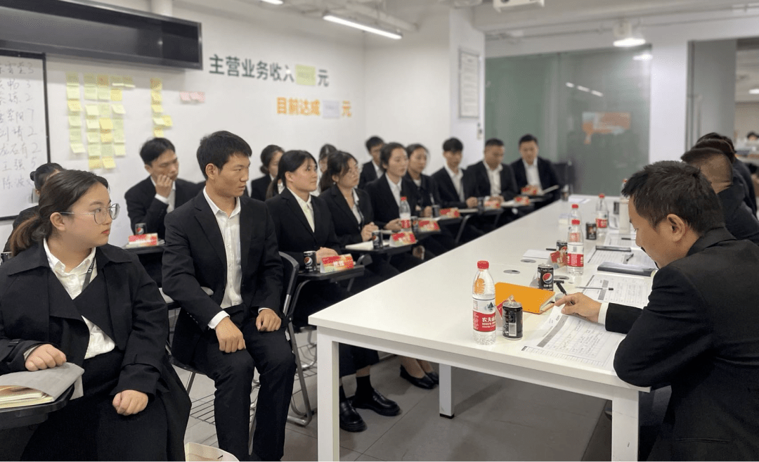 新城悦服务蝉联“人力资源管理杰出奖”领先组织力备受认可BOB全站(图6)