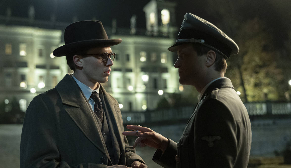 跟纳粹流氓谈判不能缺心眼_哈特曼_希特勒_张伯伦