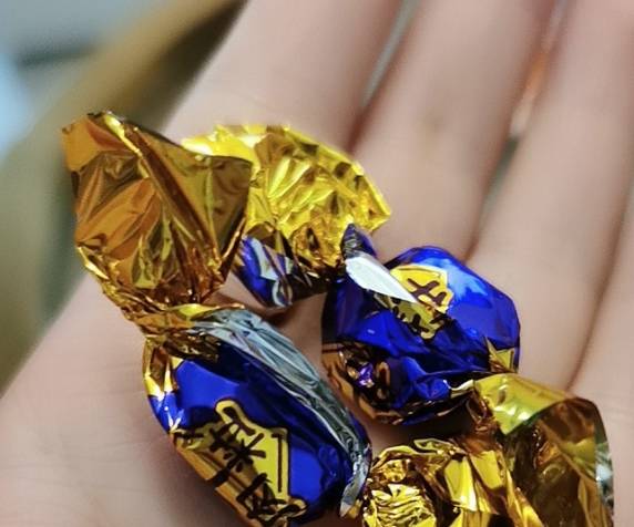 外皮|建议大家:逛超市碰到这5种零食,别犹豫!虽然便宜但巨好吃!