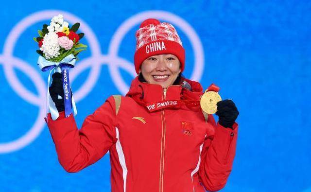 队两位世界冠军同时官宣恋情,网友盼望的事来了_奥运会_北京_徐梦涛