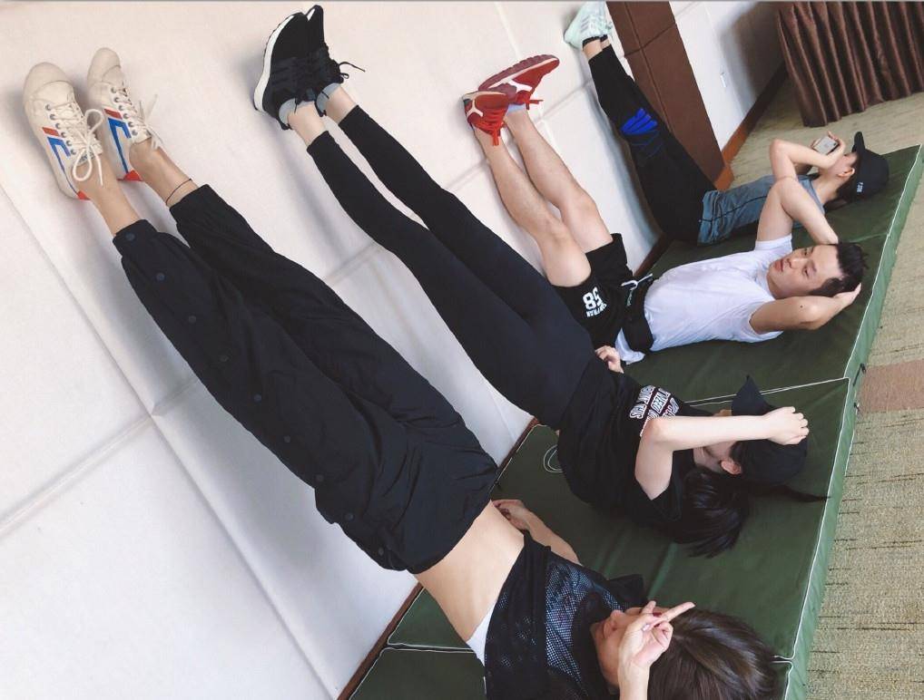 角色|张馨月：一年后终于换下创造101的置顶