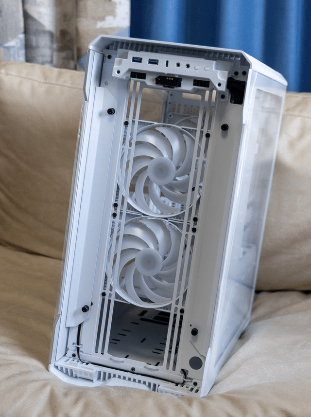 颜值扩展做工你们要的全都有了追风者518xtg幻影白机箱装机分享