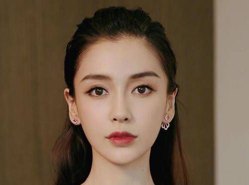 滑铁卢离开了精修图，那些颜值滑铁卢的女明星
