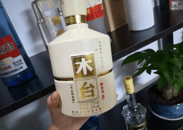大润发这7款"不起眼"的白酒,口感不输大牌,现在却鲜有人知!