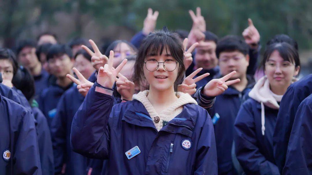 金陵中学集团人民中学南京这所中学的动员大会振奋人心