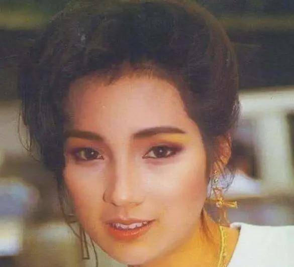 女神专门撞脸顶级女神,让名流天王念念不忘,这又是什么神仙?