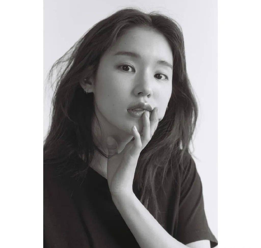 拥有这张18岁清纯女大学生脸的本尊,居然是8岁孩子的妈_朴奂喜_前夫