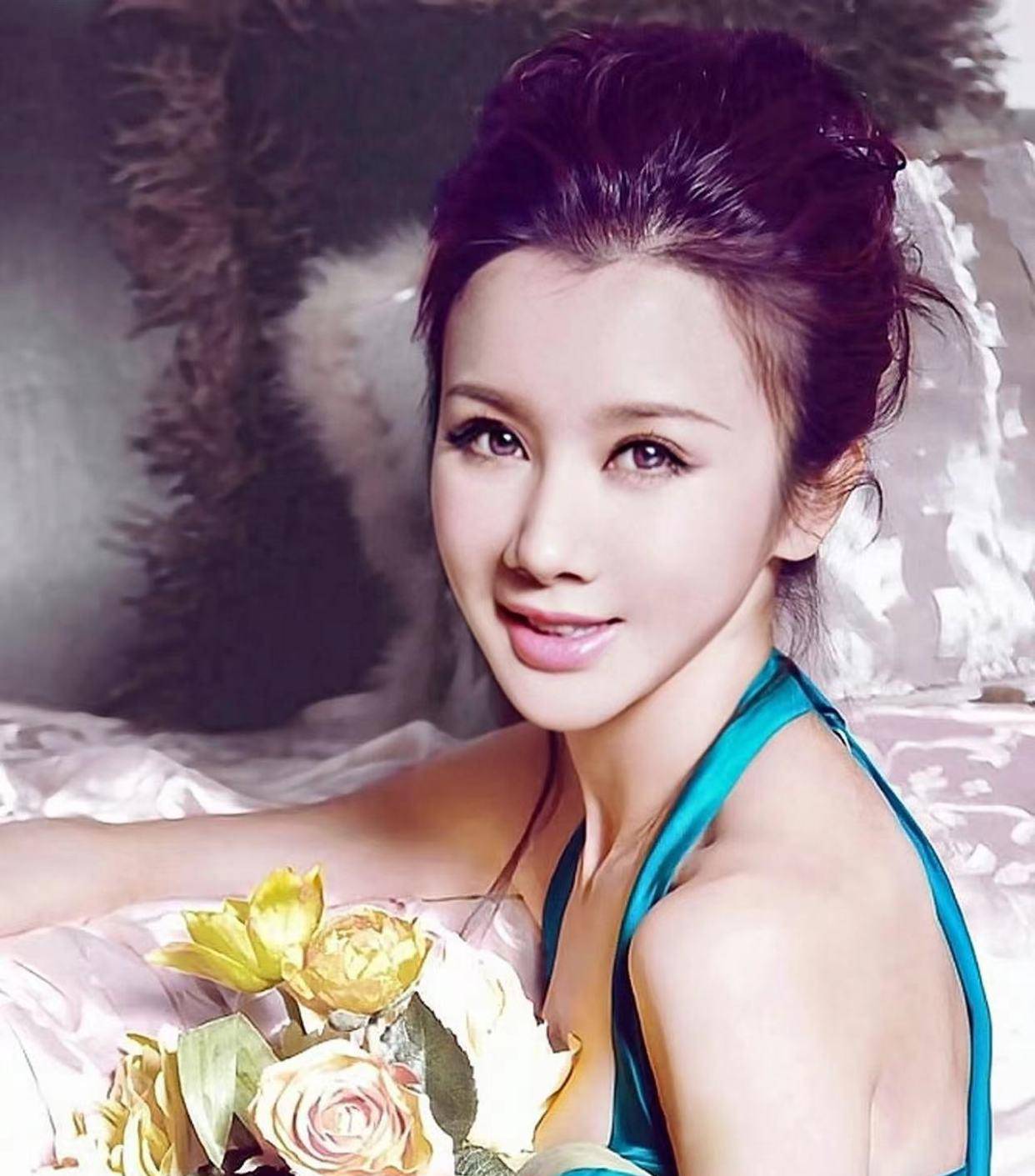 后遗症女明星为了变美，乱整鼻子留下的后遗症，至今悔恨终身