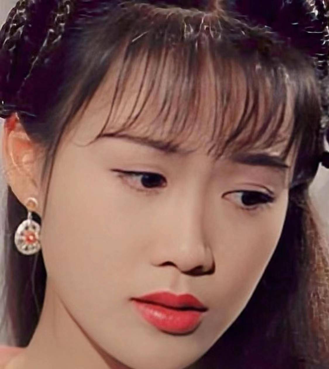 后遗症女明星为了变美，乱整鼻子留下的后遗症，至今悔恨终身