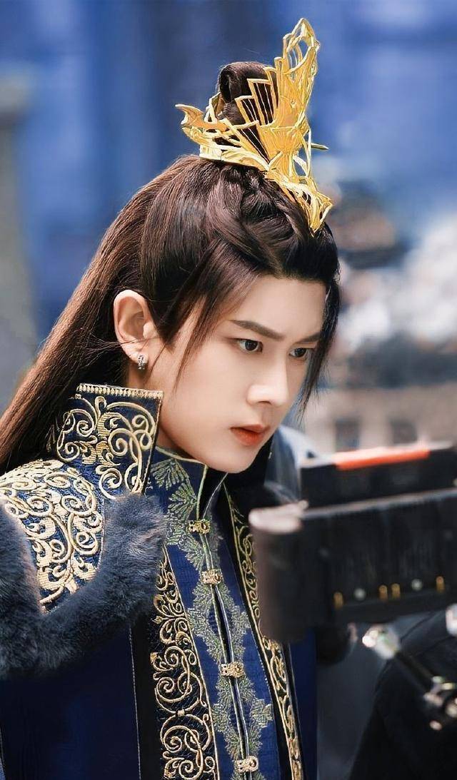 天花板任嘉伦的古装进化史