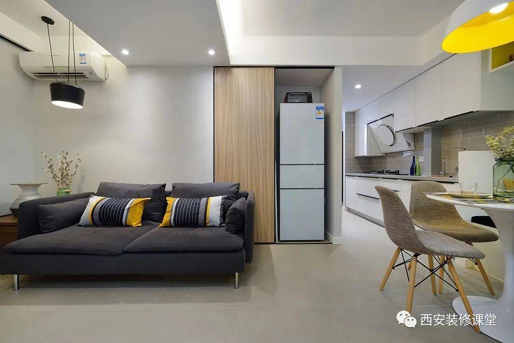 冰箱只能放客厅怎么做更美观