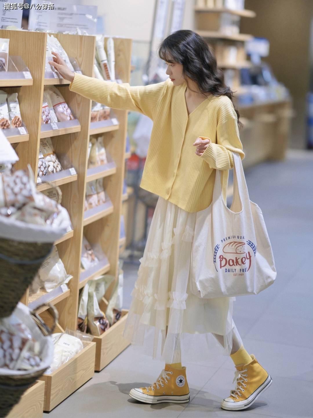 魅力 洋气女人春季都不会乱搭配,这些搭配简约温柔又时髦,谁穿谁美