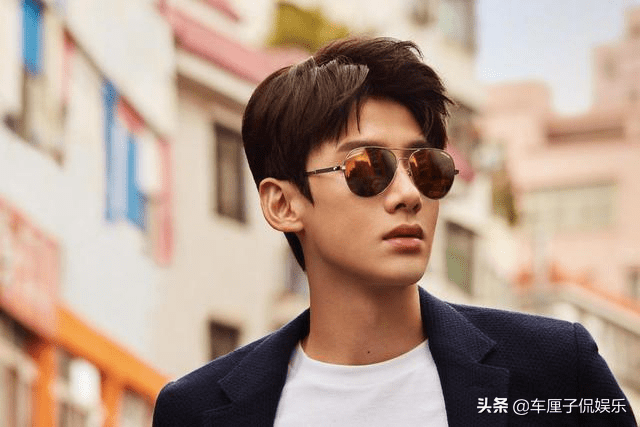 身份|除演员身份外,白敬亭还有另外三个身份,最后一个圈内人很少做到