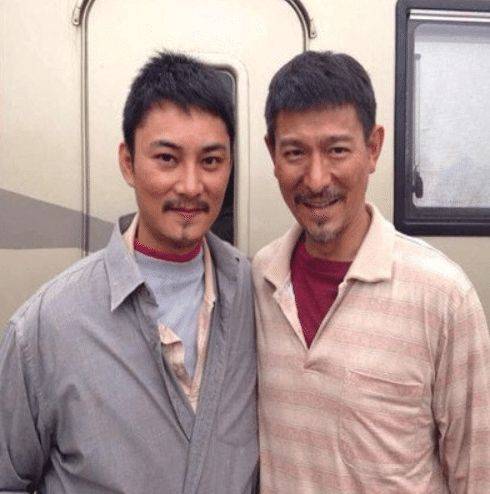 原创刘德华替身成演员贾静雯替身娶了蔡少芬他因长得太像被辞退