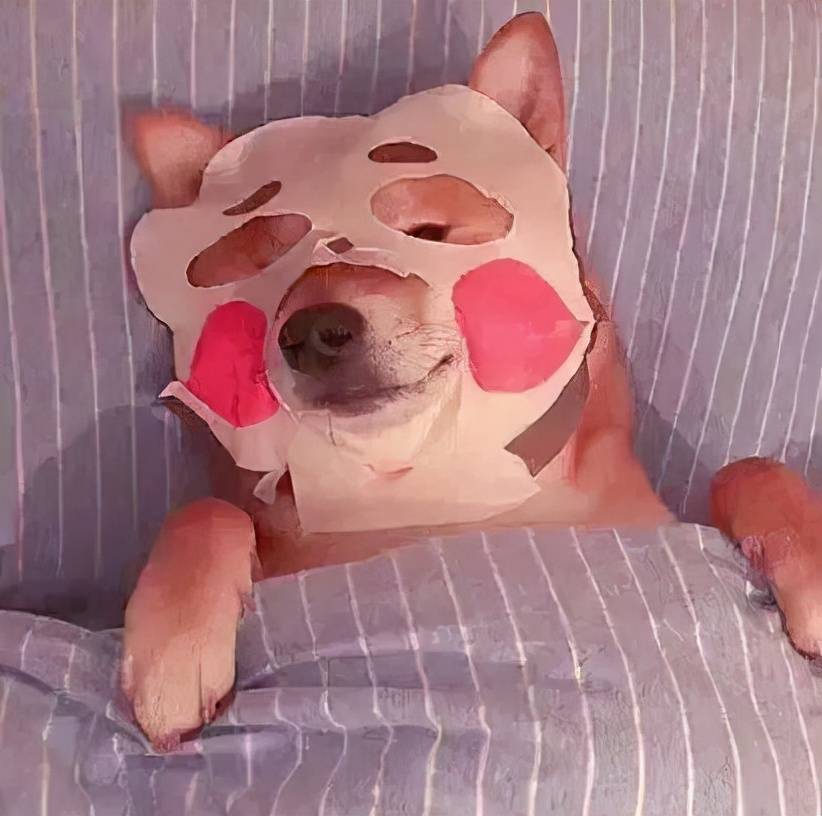 平台一夜之间风靡全平台的“白开水妆容”,有多白?