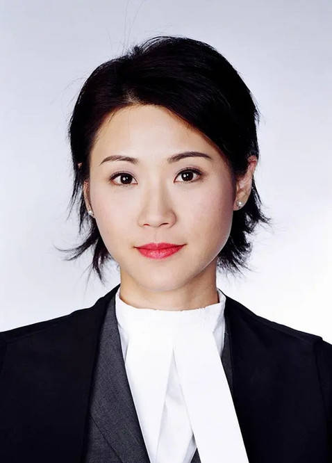 港姐刘绰琪丧夫5年罕露面从小身世坎坷曾自曝患人格障碍症