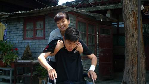 著名演员韩青读中戏时有段心痛过往妻子生宝宝又九死一生