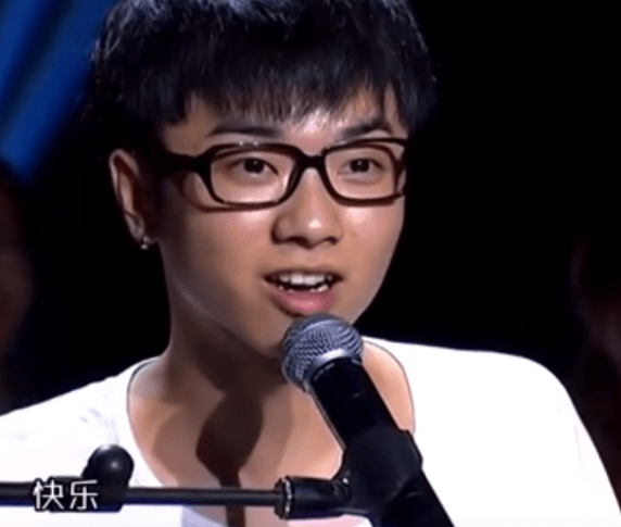 节目组|“纯情大男孩”华晨宇的放荡不羁，该让多少“大男孩”自愧不如？