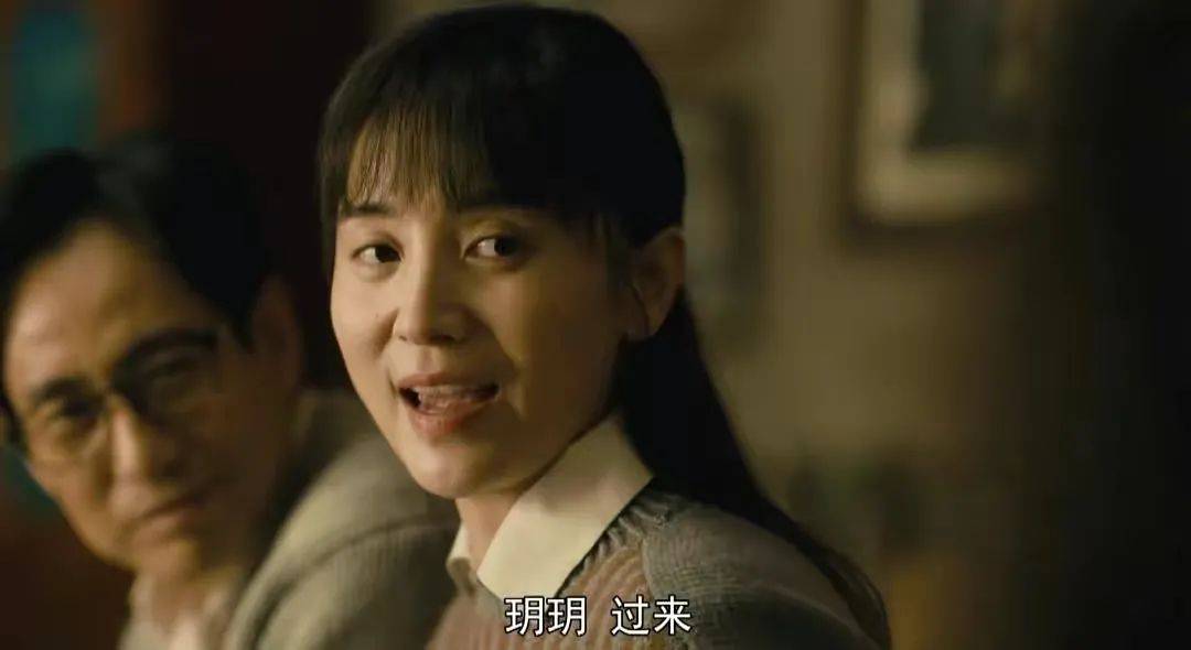 原创宋佳：大21岁丈夫患病后离婚，55岁公开新恋情，如今在国外开店