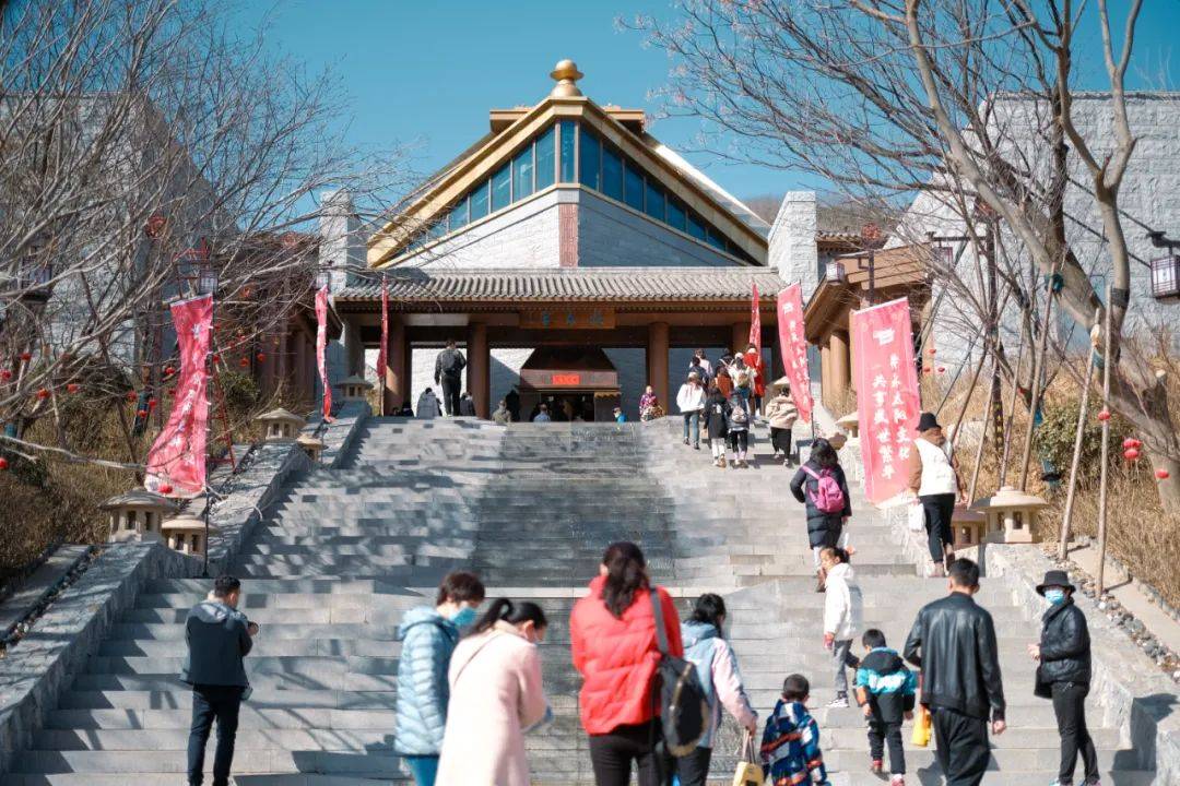 百蛰已惊春约起来去日照天台山登山踏春啦