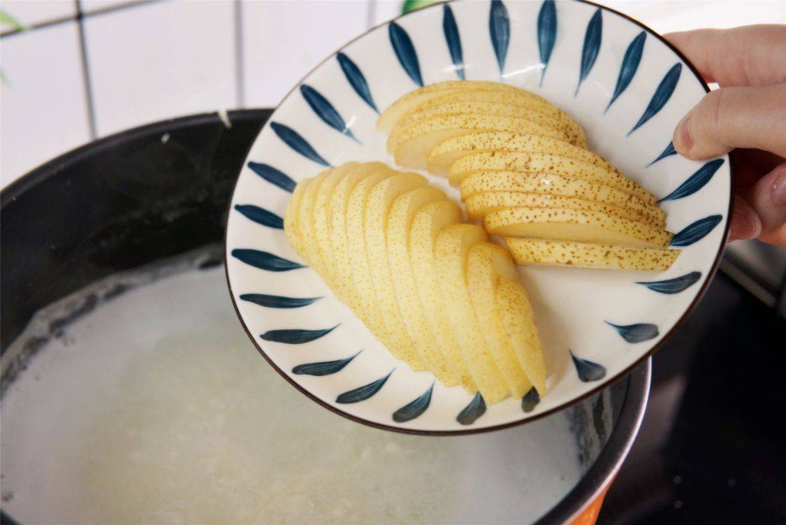 食谱|女神节到了,建议女人:多吃“3谷6菜”,少吃保健品,面色如桃花