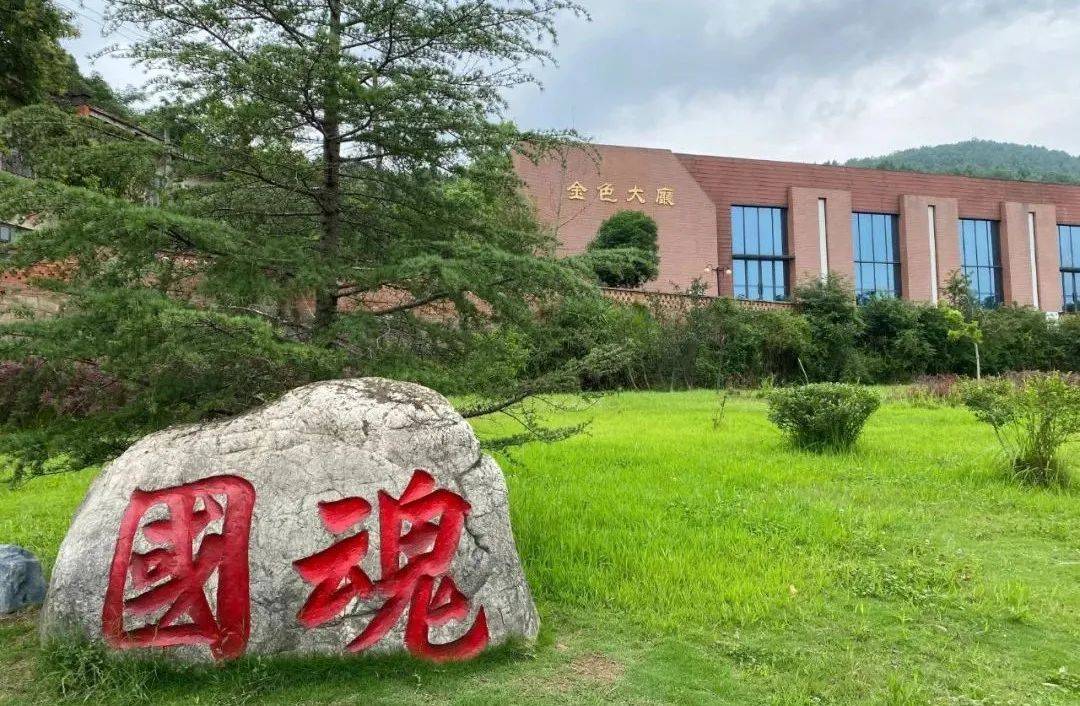 万境壹空|中国两弹城新区酒店,以空间序列传递红色精神_scheme_zitong