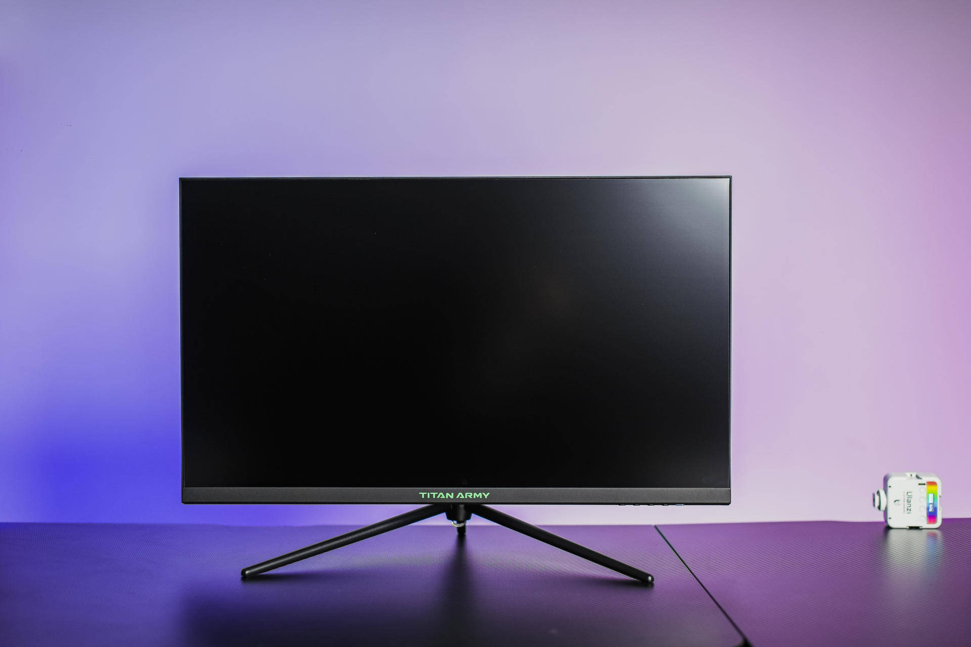 4k144hzips广色域泰坦军团p2sa2v显示器体验