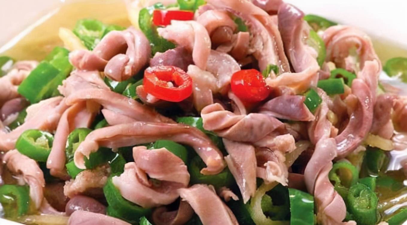 2道推荐菜,做法简单,味道惊艳,_红烧五花肉_荷兰豆_备用