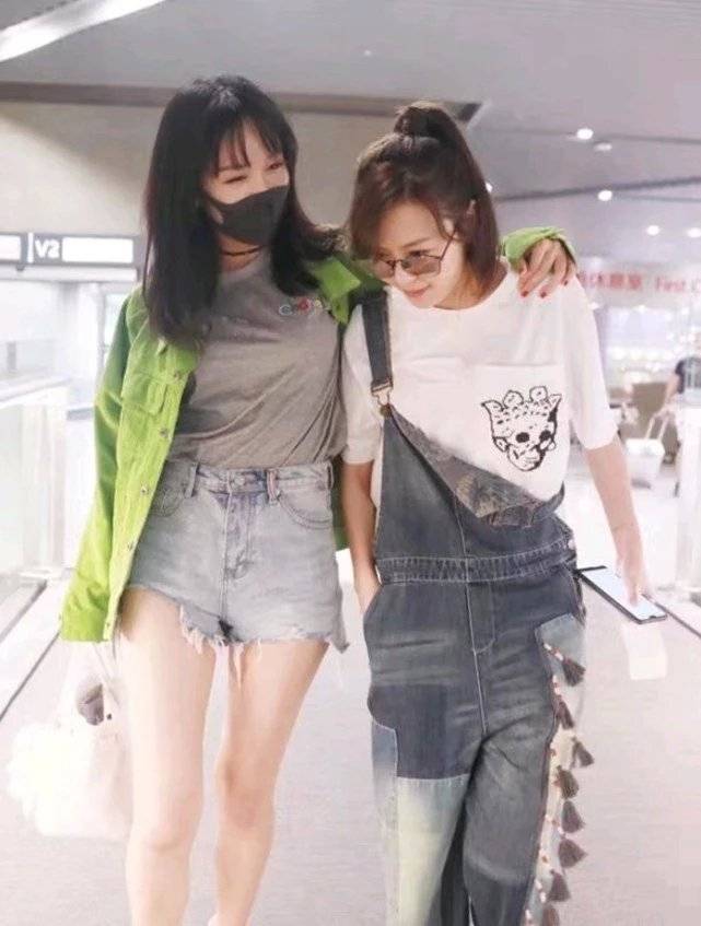 有种整容叫爱情公寓陈美嘉十年后跟胡一菲走机场胖成h型