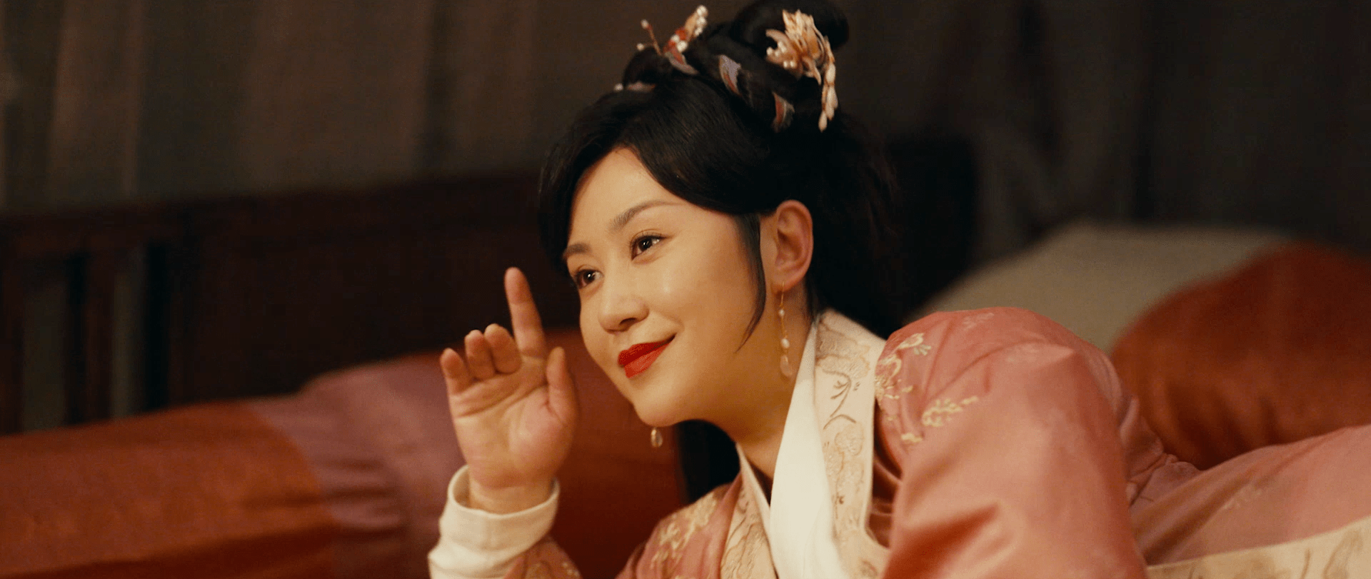 什么|首日票房破亿，喜剧王炸出手，开年第一天就把我笑到直不起腰？