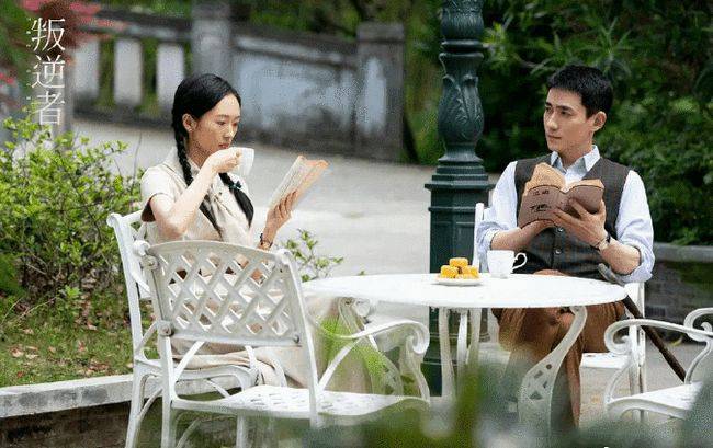 八卦爆料|《叛逆者》开播收视第一，王志文变脸演技太绝，柳云龙遇到对手了！