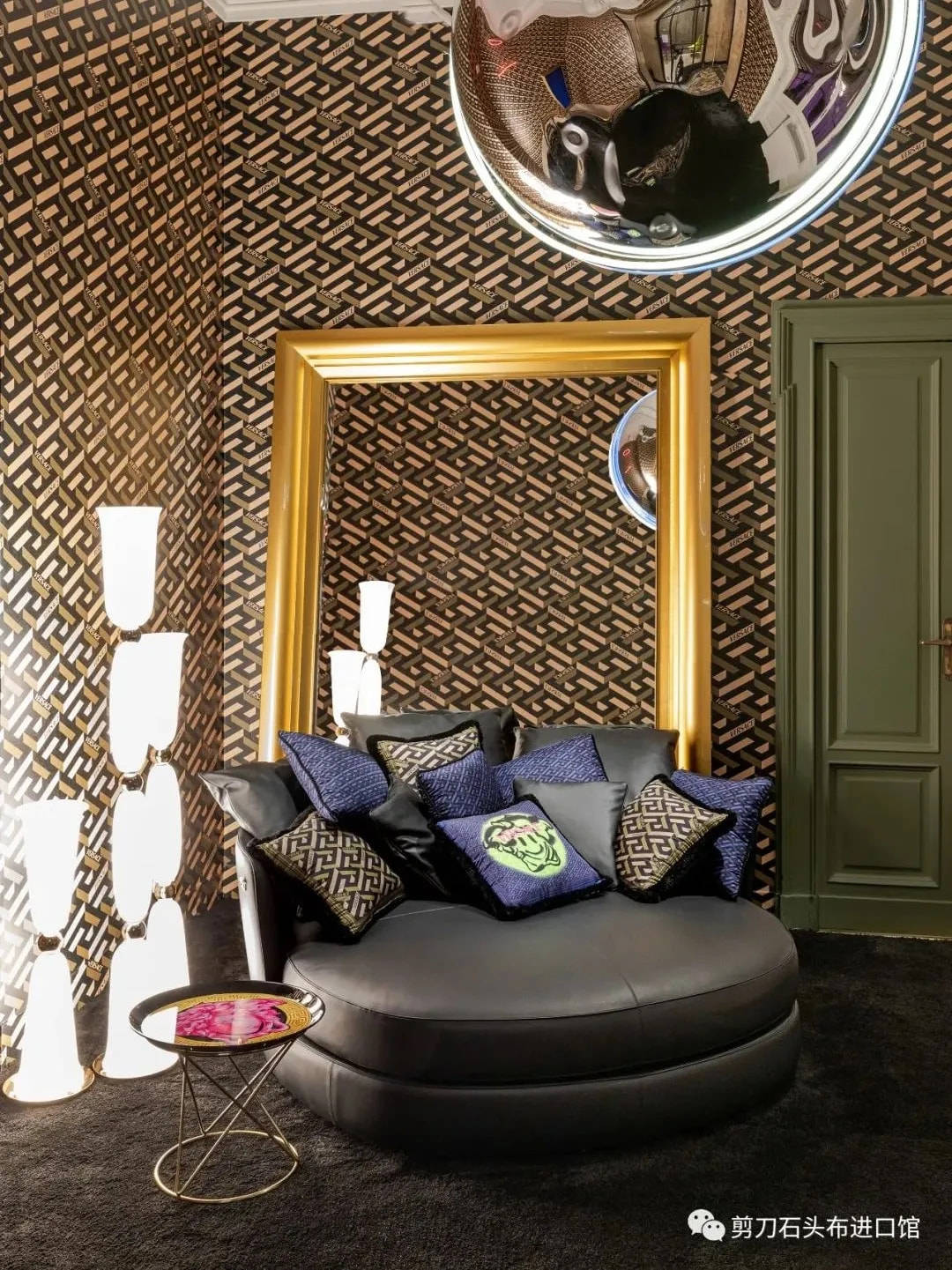 Корпорация Versace Home является одним из ведущих 