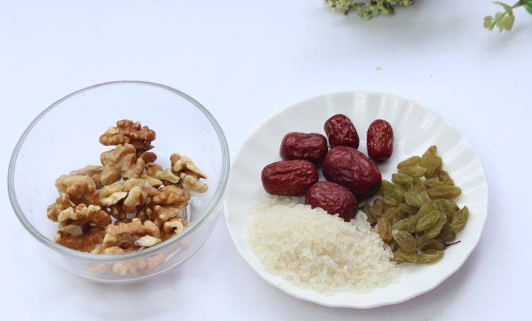 破壁机|皮肤暗黄无光泽，早餐就喝“它”，做一碗才2块钱，真是太值了